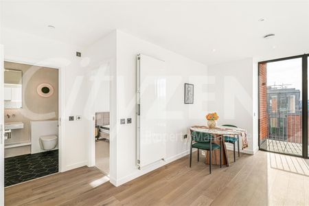 Herland Court, Carnwath Road, London - Photo 4