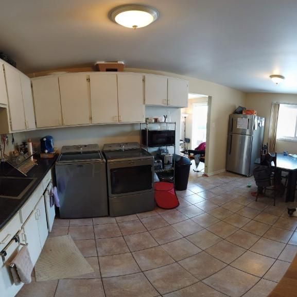 2 CH - 1 SDB - Québec - $1,050 /mo - Photo 1