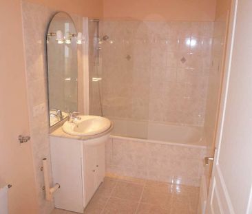 Location Appartement 2 pièces 33m² COGNAC 16100 - Photo 3