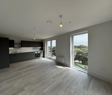 2 bedroom apartment to rent - Photo 4