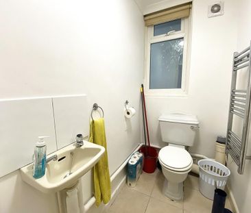 3 bedroom ground floor flat to rent - Photo 6