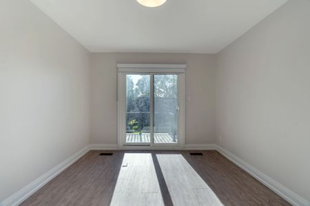 For Lease - 27 McAdam Avenue Unit# Unit 1, Toronto, Ontario - Photo 5