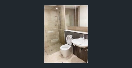 Prime Waterloo–Zetland Location, 1 bedroom + Study Room - Photo 3