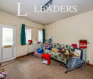 1 bedroom house to rent - Photo 2