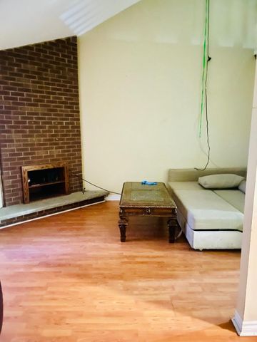 For Lease - 118 Banting Crescent, Brampton, Ontario - Photo 4