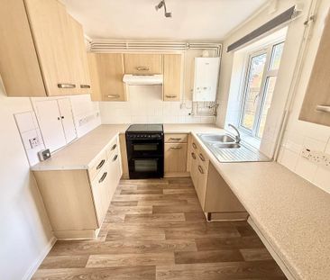 3 bedroom end of terrace house to rent - Photo 6