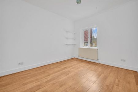 5 bedroom terraced house to rent - Photo 4