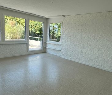 Helle und gepflegte 5-Zimmer-Wohnung an ruhiger Lage in Meilen - Photo 4
