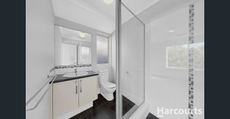 Open Living, Modern Design & Family-Friendly - Photo 4