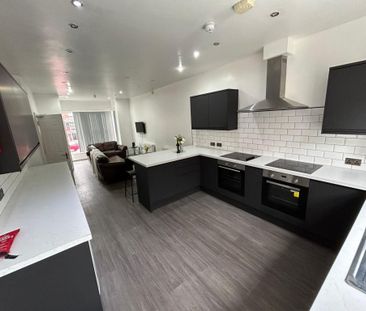 Headingley Avenue, Leeds, LS6 - Photo 4