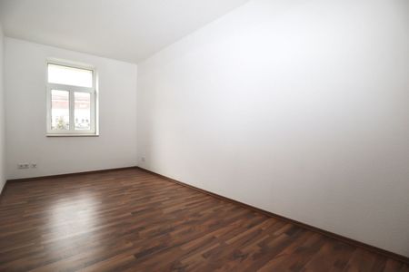 3-Raum Wohnung • in Chemnitz • Fußbodenheizung • Stellplatz • Schloßchemnitz • jetzt mieten - Foto 2