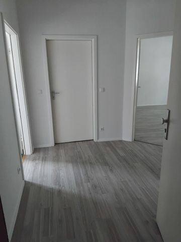 Sehr schöne sanierte 3 Zimmer Wohnung mit Balkon in Duisburg-Meiderich zu sofort zu vermieten!!! - Photo 4