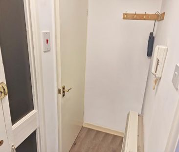 Studio to rent - Photo 6