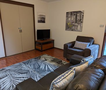 Brookfield - Photo 2