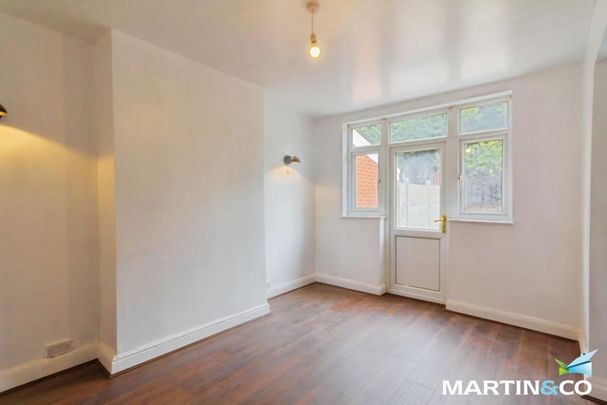 3 bedroom semi-detached house to rent - Photo 1