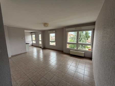 Location appartement 2 pièces, 62.53m², Bourg-en-Bresse - Photo 4