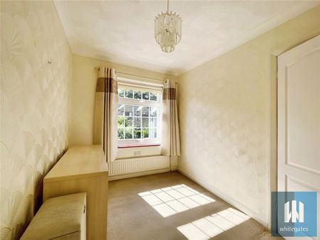 2 bedroom semi-detached house to rent - Photo 5