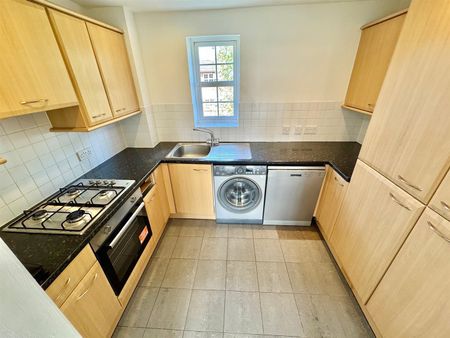 Longfellow Court, LONGFELLOW Road, Coventry, CV2 - Photo 5