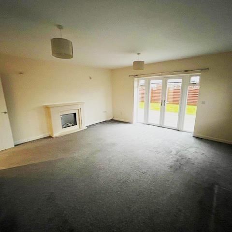 3 bedroom property to rent - Photo 1