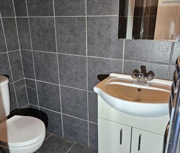 1 bedroom ground floor flat to rent - Photo 6