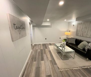 For Lease - 42 Walgate Avenue, Cityview - Parkwoods Hills - Rideau ... - Photo 2