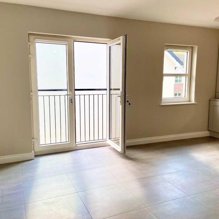 Apt 3 22, Highgrove Meadows, Ballygomartin Road, Belfast, BT13 3FX - Photo 1