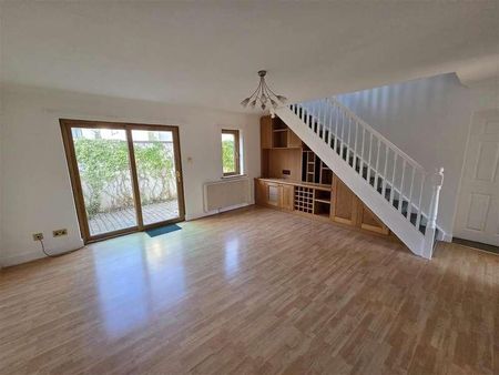 Truro, TR1 - Photo 2