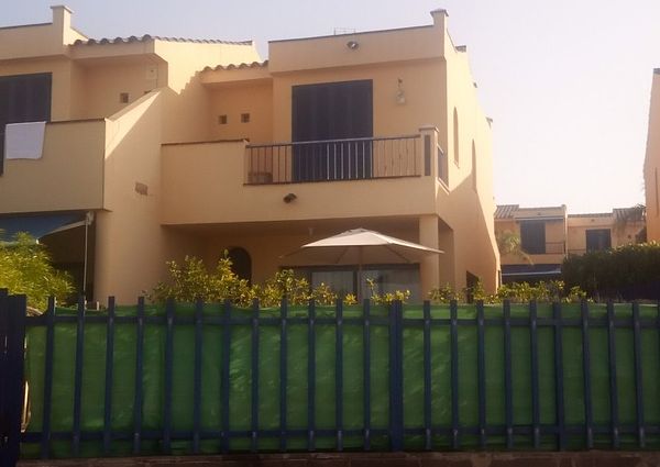Villa for long term rent in Meloneras