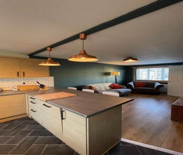 2 bedroom semi-detached villa to rent - Photo 3