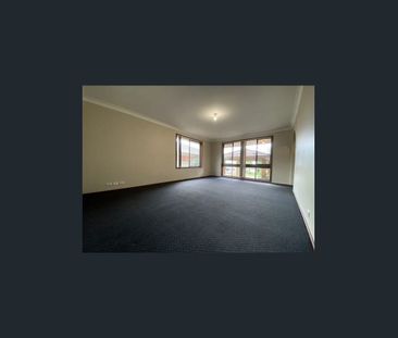 Spacious Family Living in a Convenient Woodbine Location - Photo 1
