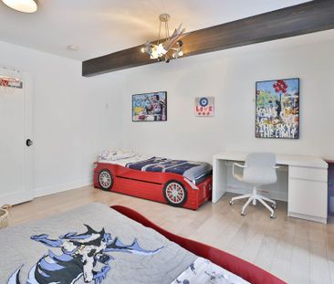 For Lease - 1352 Nocturne Court, Mississauga, Ontario - Photo 2