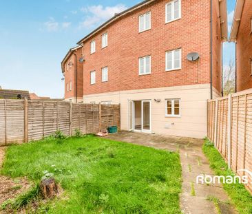 3 bedroom detached house to rent - Photo 5