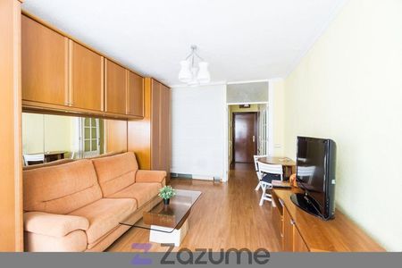 Alquiler de estudio en Avenida de los Manantiales - Foto 5