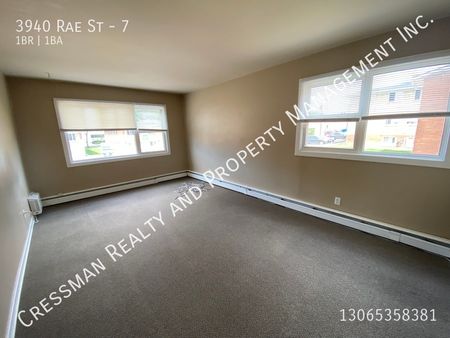 1 bed 1 bath - Photo 2