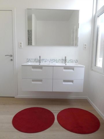 Vlotte verbinding met het centrum - Photo 4