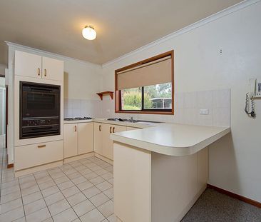 5A Noarlunga Crescent, Bonython ACT 2905 - Duplex For Rent | Domain - Photo 1