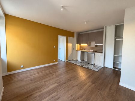 Location Appartement 2 pièces 30m² - Photo 3