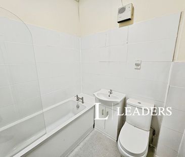 1 bedroom flat to rent St Aubyns, Hove - Photo 5