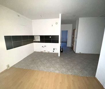 3-Zimmer-Wohnung mit Badewanne, offene Küche – Wohnberechtigungssch... - Photo 2