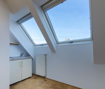 DACHGESCHOSS GARCONNIERE - U-Bahnnähe - Photo 5
