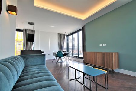 3 Bedroom Apartment To Rent - Photo 2