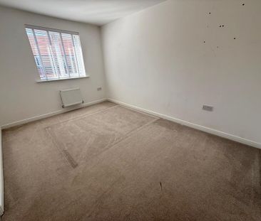 3 bedroom detached house to rent - Photo 4