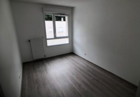 Appartement T4 à EYBENS - Photo 2