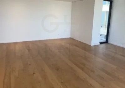 Apartamento T4 em Porto