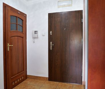 2 pok. z wyposażeniem 54 m² * Parking * Loggia - Фото 4