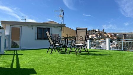 Alquiler de estudio en Calle Amador de los Ríos, 42 - Photo 2