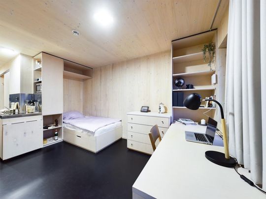 Bigger Bude C.06.20 - Photo 1