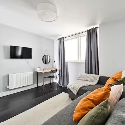 2 Bed Flat, Harrow Rd, W10 - Photo 1