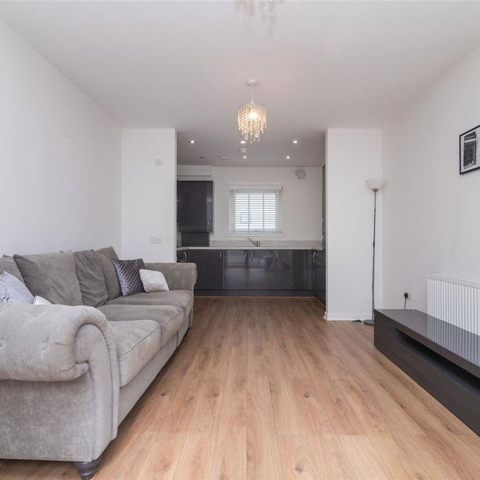 2 bedroom apartment to rent - Photo 1