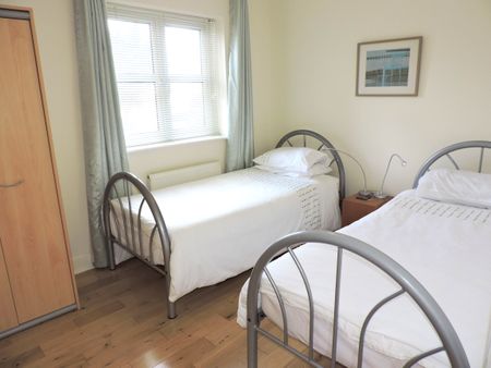 2 bedroom apartment to rent Ensenada Reef, Sovereign Harbour North, Eastbourne, BN23 - Photo 3